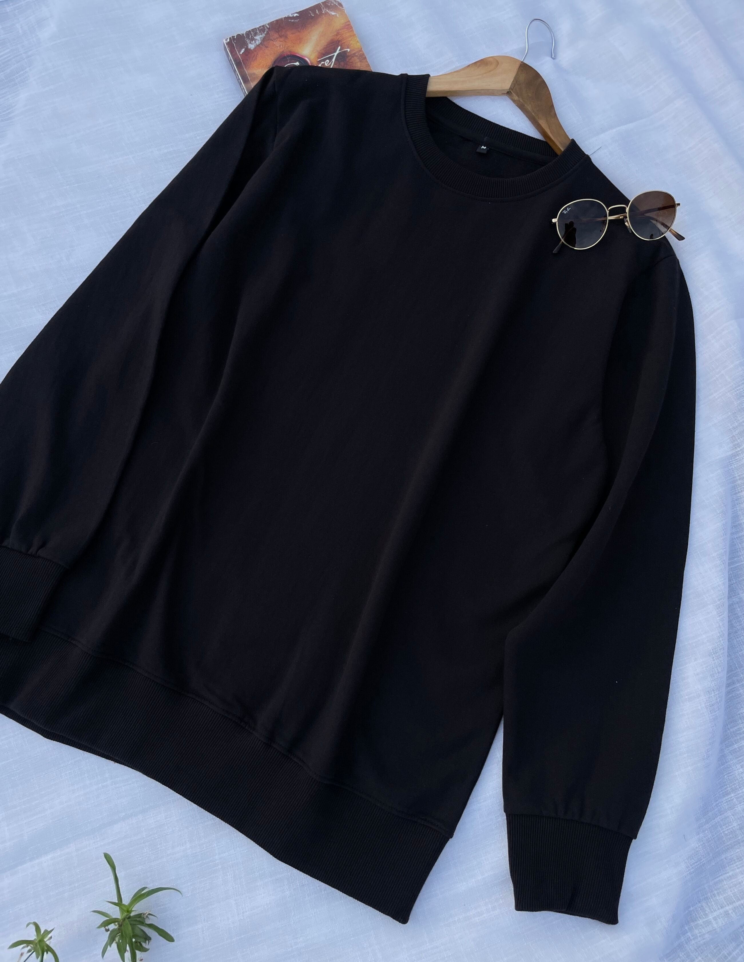 Heart embroiderd  sweatshirt image 2