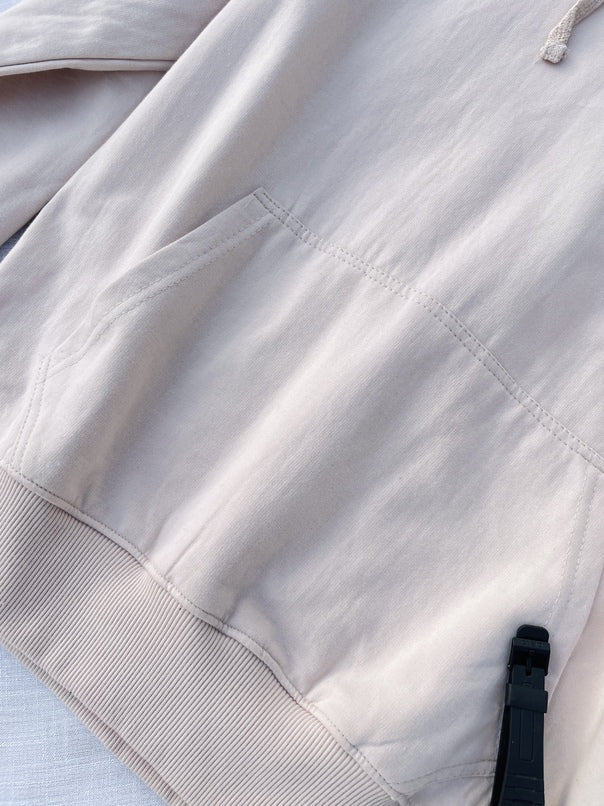 Heart embroiderd Hoodies image 3